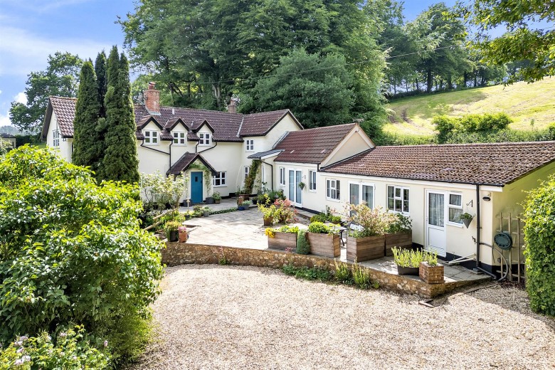 Click the photo for more details of Southleigh, Colyton