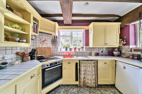 Click the photo for more details of High Street, Newton Poppleford, Sidmouth