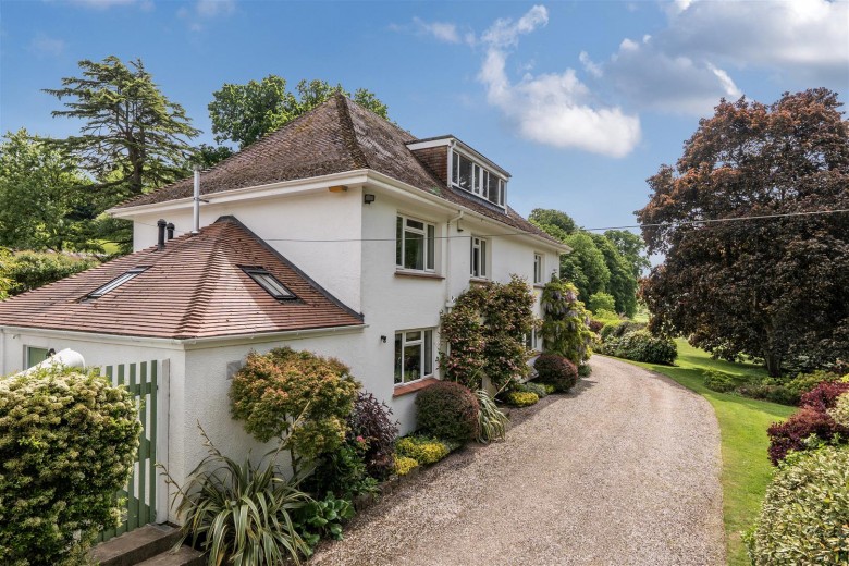 Click the photo for more details of Collipriest, Tiverton