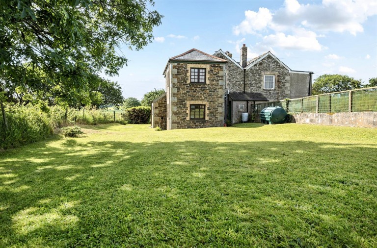 Images for Trevithick Cottages, Trevithick, Newquay