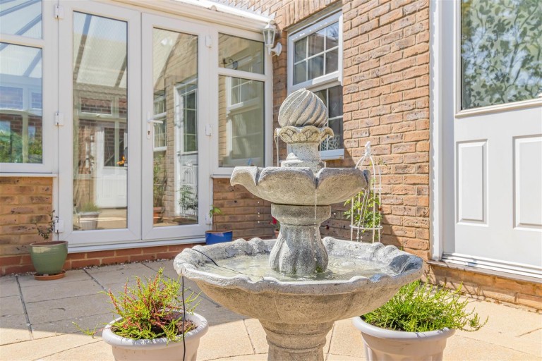 Images for Acorn Way, Red Lodge