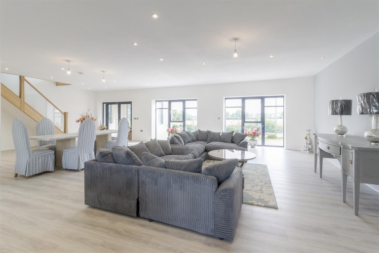 Images for Badby Lane, Staverton, NN11