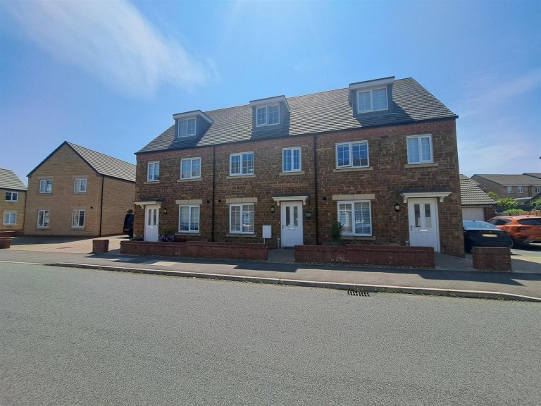 Images for Dragonfly Way, Pineham, Northampton, NN4