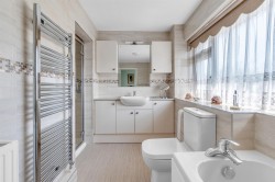 Images for The Chase, Honiton