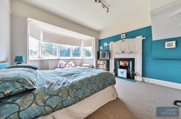 Images for Meadowcourt Road, Oadby, Leicestershire