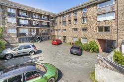 Images for Blueball Flats, The Grove, Totnes