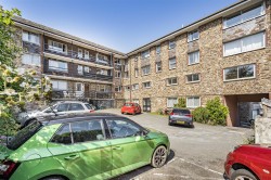 Images for Blueball Flats, The Grove, Totnes