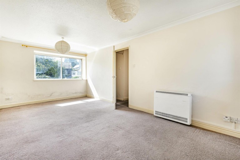 Images for Blueball Flats, The Grove, Totnes