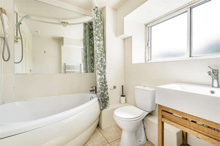 Images for Blueball Flats, The Grove, Totnes