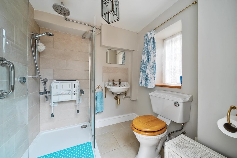 Images for Careys Road, Pury End, NN12