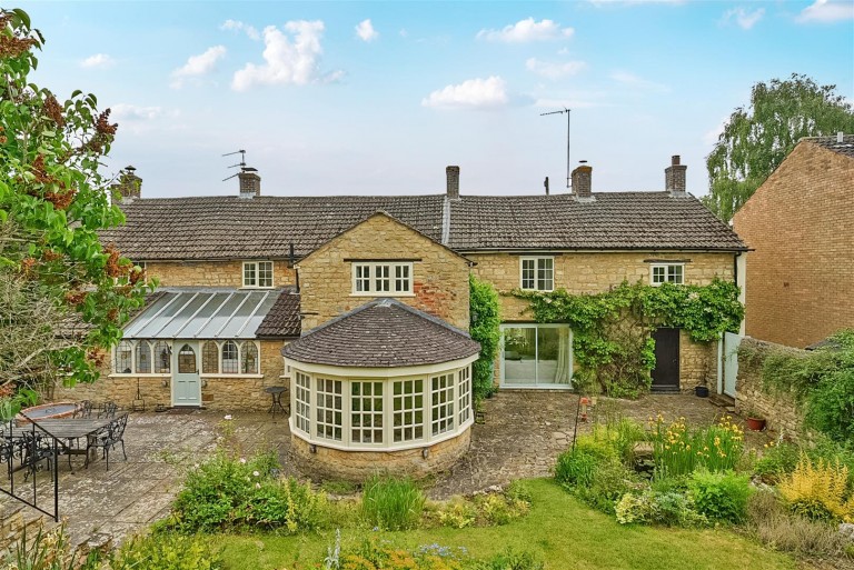 Images for Careys Road, Pury End, NN12