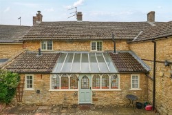 Images for Careys Road, Pury End, NN12