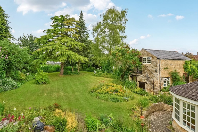 Images for Careys Road, Pury End, NN12