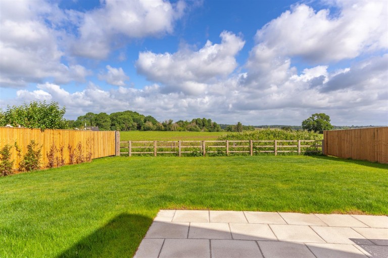 Images for Acrefield, Charvil Lane