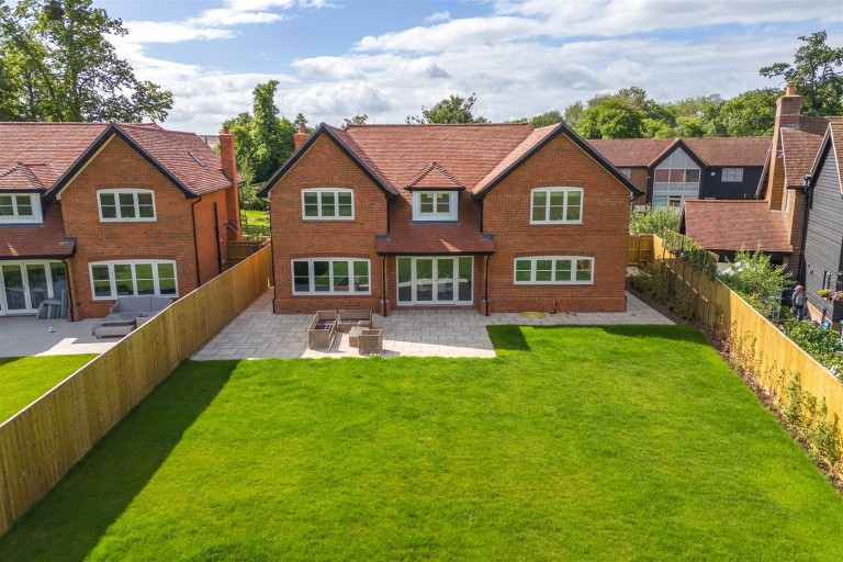 Images for Acrefield, Charvil Lane