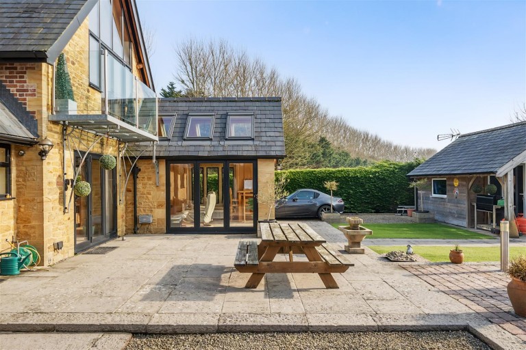 Images for Whitehall, South Petherton