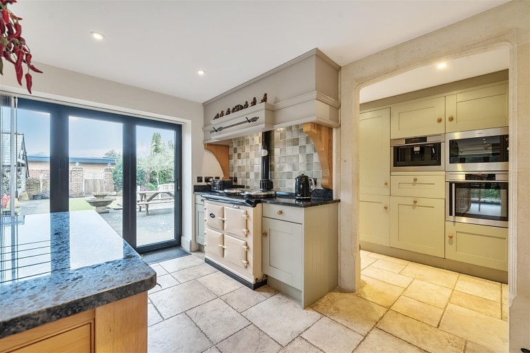 Images for Whitehall, South Petherton