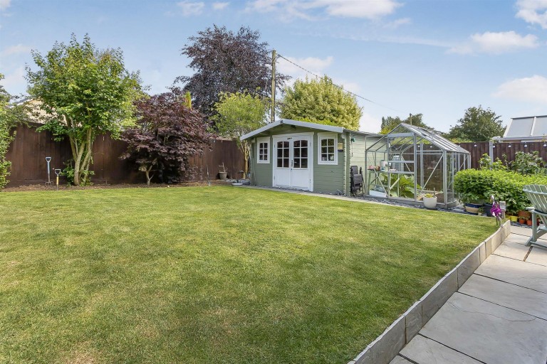 Images for Bradbury Road, Newnham, NN11