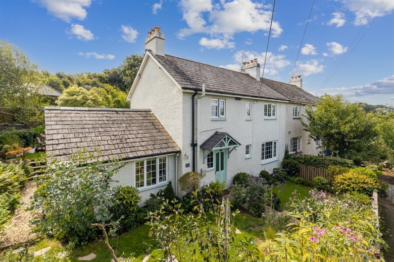 Click the photo for more details of Capton, Dittisham
