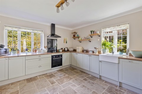 Click the photo for more details of Capton, Dittisham