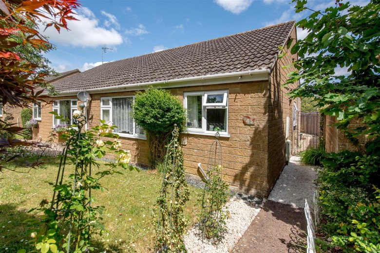 Click the photo for more details of Gillards, Bishops Hull, Taunton