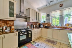 Images for 93 Hendford Hill, Yeovil