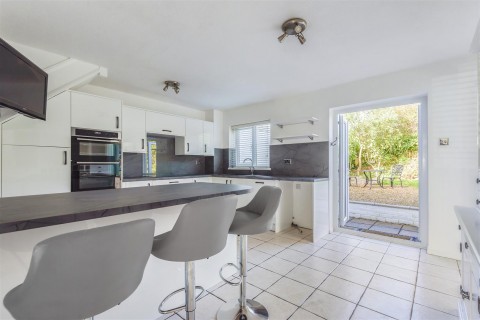 Click the photo for more details of Brent Wartha, Polperro, Looe