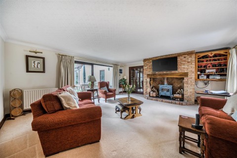 Click the photo for more details of Careys Road, Pury End, NN12