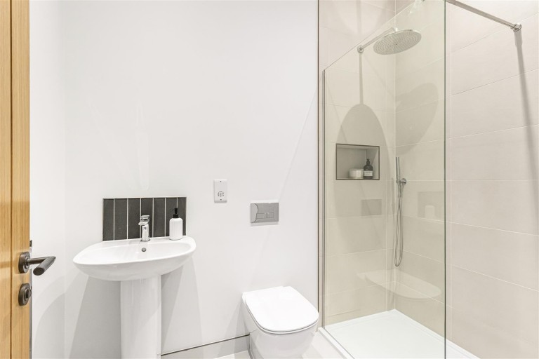 Images for Warton Barns, Toft, Cambridge