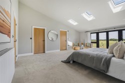 Images for Warton Barns, Toft, Cambridge
