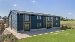 Images for Warton Barns, Toft, Cambridge
