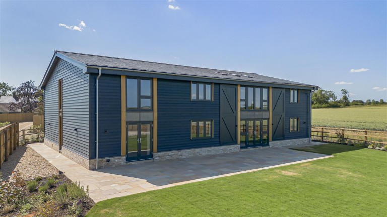 Images for Warton Barns, Toft, Cambridge