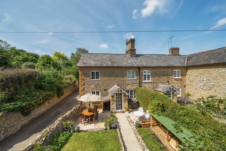 Click the photo for more details of The Knapp, Charlton Horethorne, Sherborne