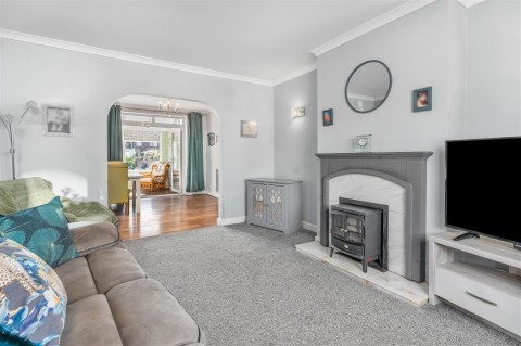 Click the photo for more details of Cheney Road, Banbury