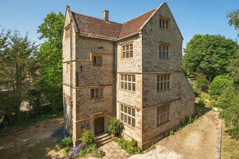 Click the photo for more details of East Coker, Yeovil