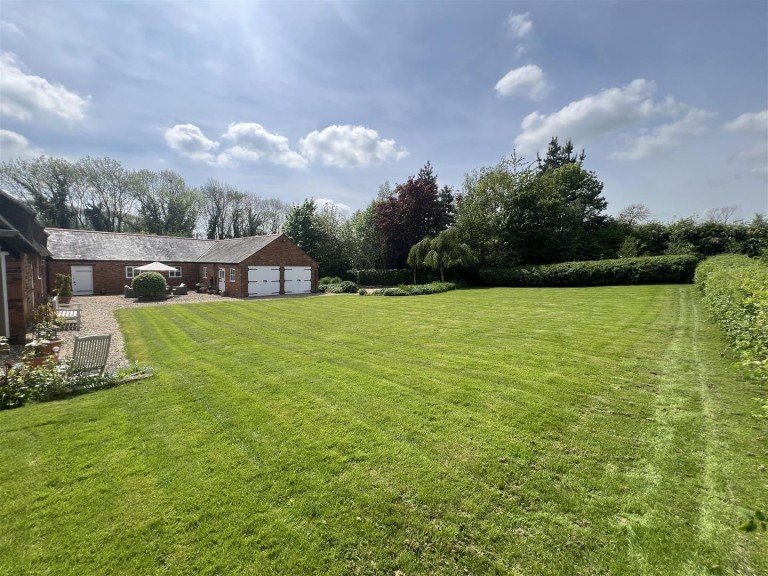 Images for The Old Barn, Blaston, Market Harborough
