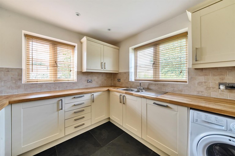 Images for Canons Ashby Road, Moreton Pinkney, NN11