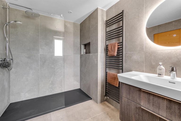 Images for Trinity Hill Road, Axminster