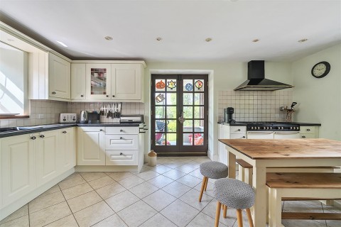 Click the photo for more details of St Keyne, Liskeard