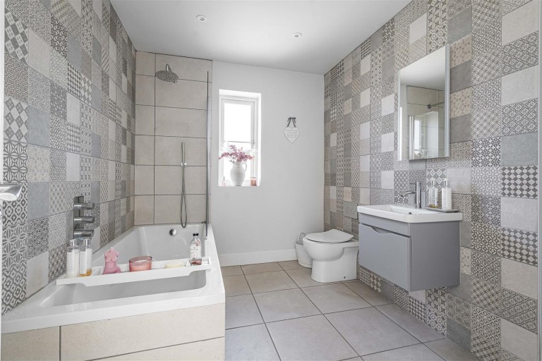 Images for Lodge Close, Great Abington