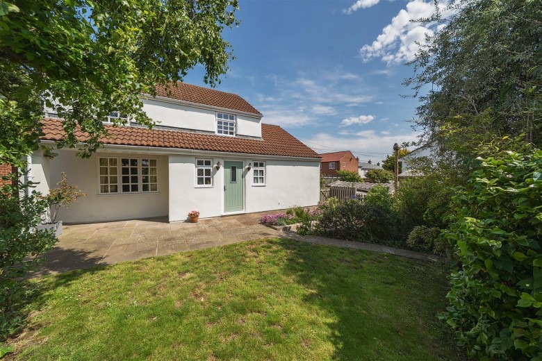 Click the photo for more details of Putton Lane, Chickerell