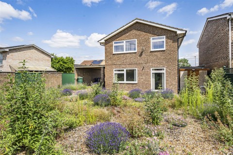 Click the photo for more details of Rosemary Road, Waterbeach