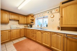 Images for Thurloxton, Taunton