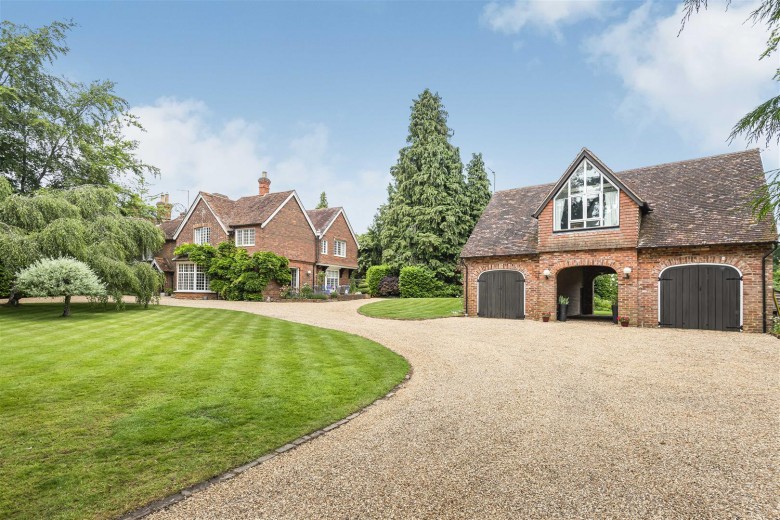 Click the photo for more details of Greys Green, Henley-on-Thames