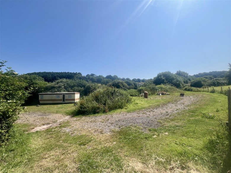 Click the photo for more details of Stokeinteignhead, Newton Abbot