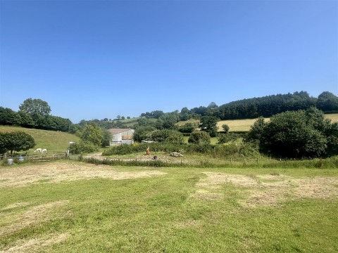 Click the photo for more details of Stokeinteignhead, Newton Abbot