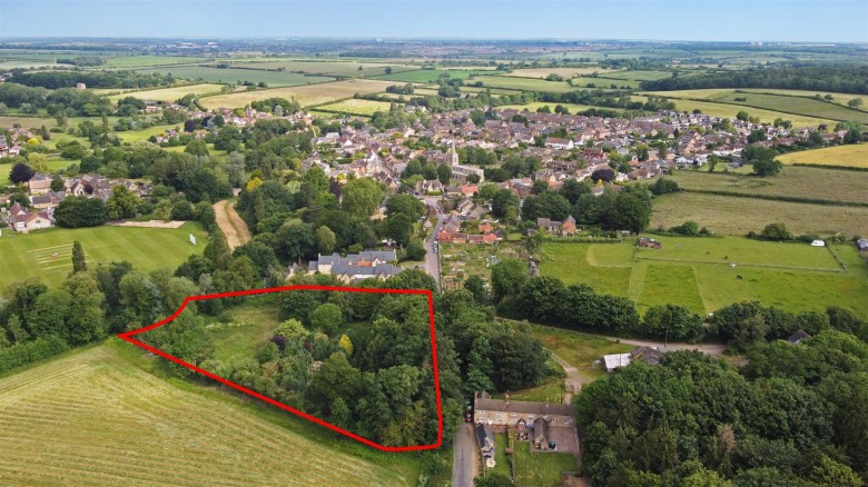 Click the photo for more details of Grafton Road, Geddington