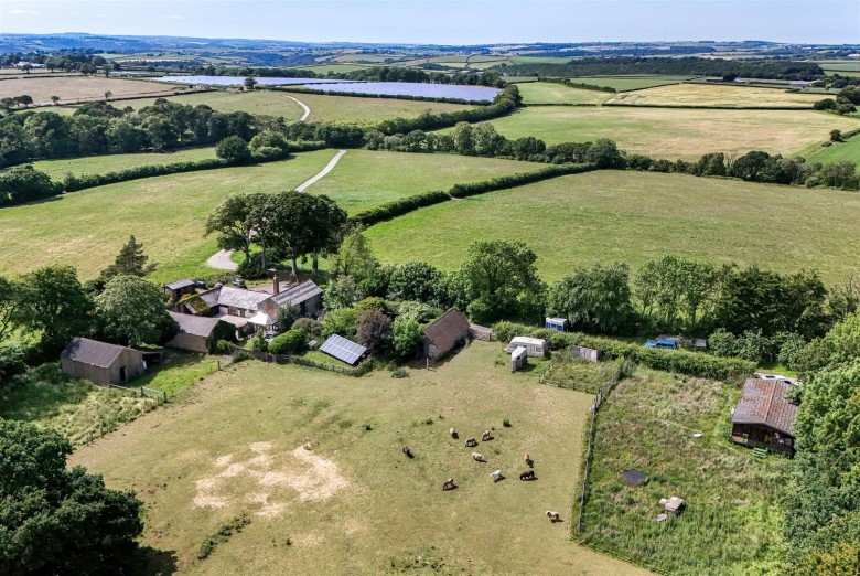 Click the photo for more details of Roborough, Winkleigh