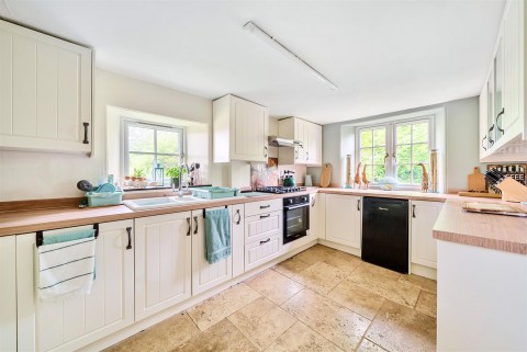 Click the photo for more details of Roborough, Winkleigh