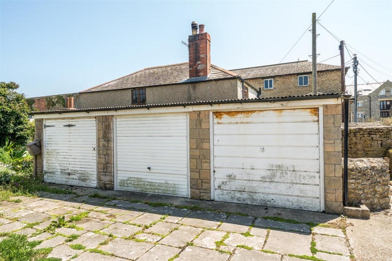 Images for Swaines Row, West Bay, Bridport